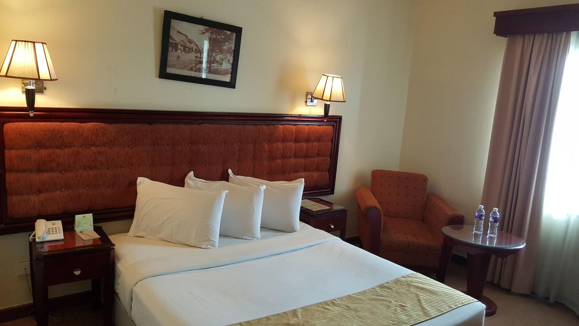 Harbourbay Amir Hotel Batam Extérieur photo